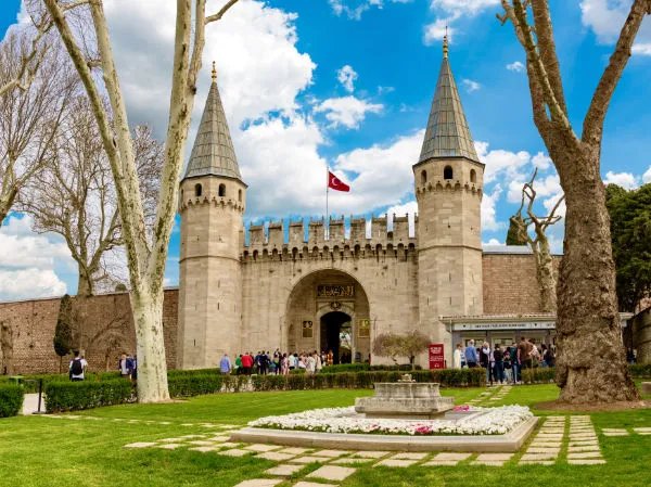 Istanbul Old City Afternoon Highlights Tour  With Entrance Fees Included (Small Group)